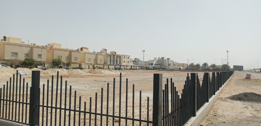 ارض تجارية للبيع في حي المؤنسية