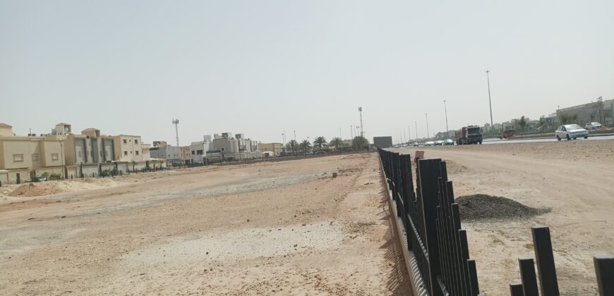 ارض تجارية للبيع في حي المؤنسية