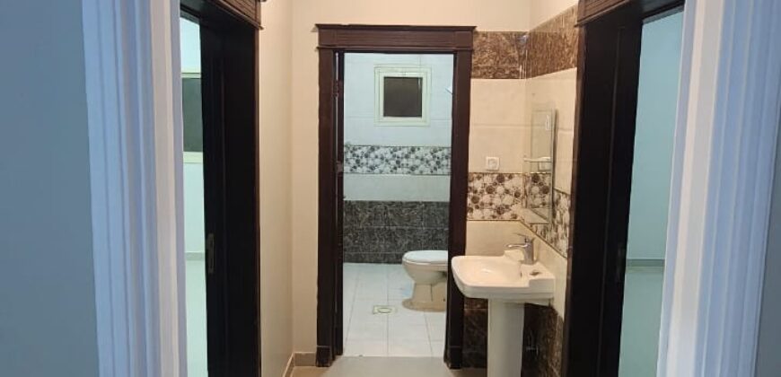 شقة للبيع في حي الرمال السعيدان